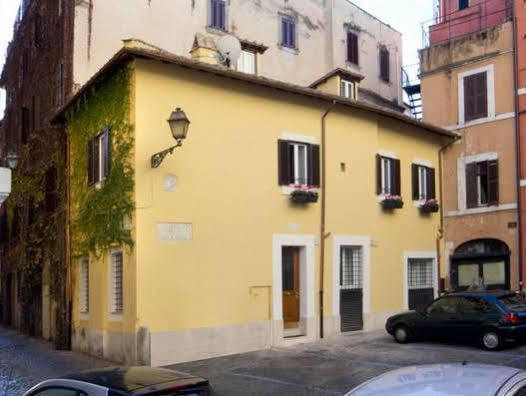 Lägenhet La Gensola In Trastevere *